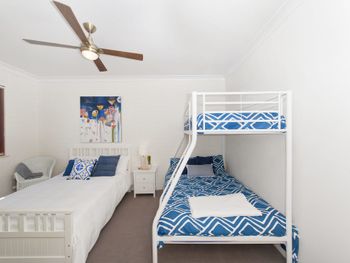 Ronald Avenue Shoal Heights Unit 03 69 - Accommodation Gold Coast 4