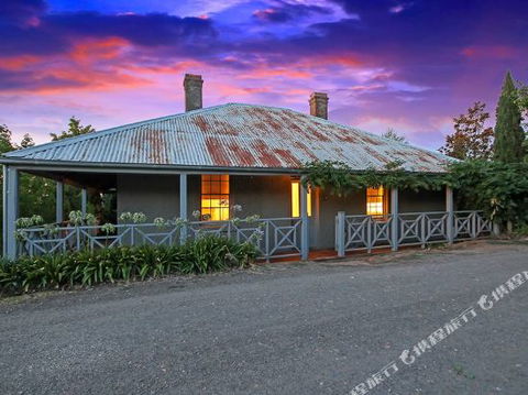 Beechworth 4a Albert Road - Accommodation Gold Coast 2