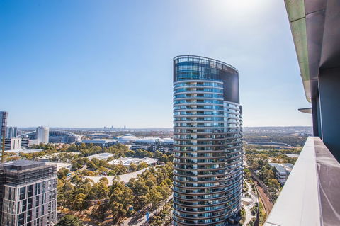 Luxury 2bed2bath APT @opaltower +view - Gold Coast 4U 0