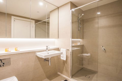 Luxury 2bed2bath APT @opaltower +view - Gold Coast 4U 1