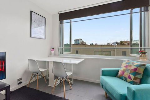 JOLI Directly Opposite MCG - Accommodation Gold Coast 4
