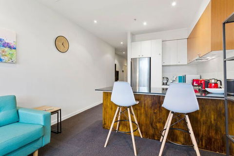 JOLI Directly Opposite MCG - Accommodation Gold Coast 5