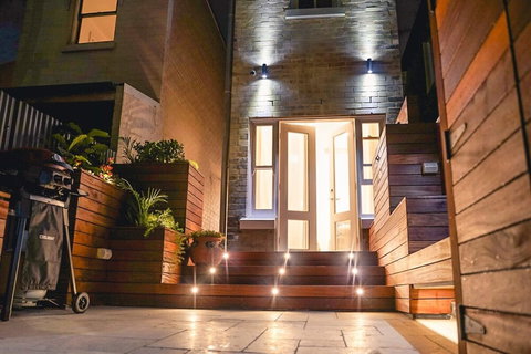 Amazing Waterview Terrace At The Rocks Sydney CBD - Accommodation Gold Coast 0