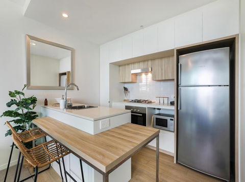 Harbourside - Accommodation Gold Coast 5