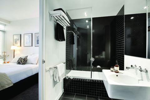 Soho52 - Accommodation Gold Coast 2