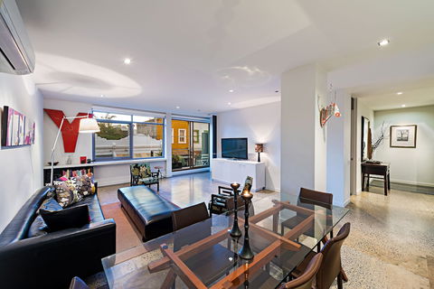 Soho52 - Accommodation Gold Coast 0