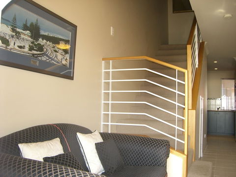 Castlereagh On Middleton - Apartment 4 - Gold Coast 4U 6