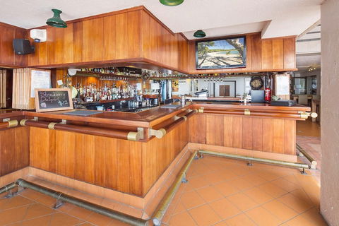 Ocean View 10 A Pool & Spa - Accommodation Gold Coast 2