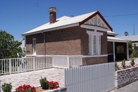Old Sergeants Quarters - Gold Coast 4U 3