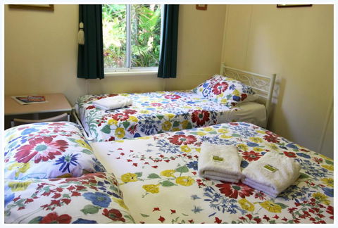 Coral Lodge Bed & Breakfast Inn - Gold Coast 4U 1