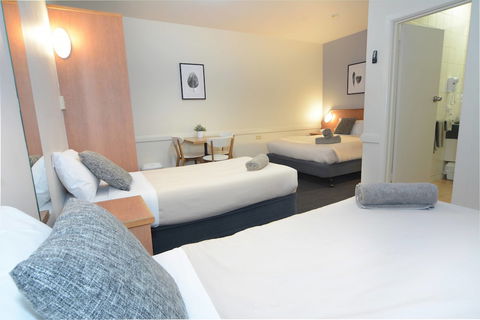 Barclay On View - Accommodation Gold Coast 5