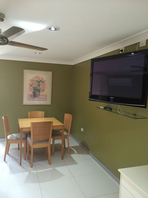 Tumut Valley Motel - Accommodation Gold Coast 6