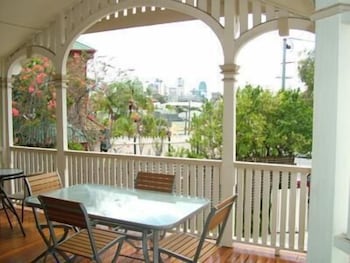 Minto Hostel - Accommodation Gold Coast 1