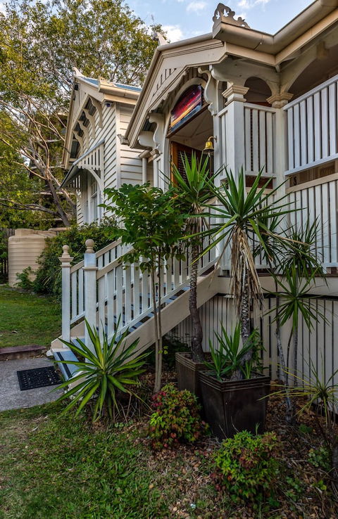 Minto Hostel - Accommodation Gold Coast 0