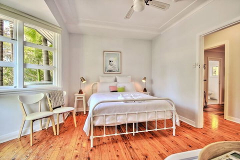Dolphin Sands - Accommodation Gold Coast 6