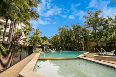 Horizons Holiday Apartments - Accommodation Gold Coast 1