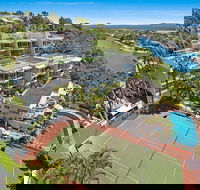 Noosa Crest - Gold Coast 4U