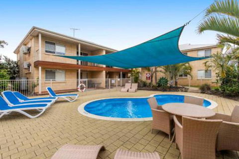 Lakeside Holiday Apartments - Accommodation Gold Coast 3