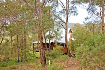 Karma Chalets - Accommodation Gold Coast 2