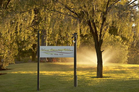 Wine Country Villas - Accommodation Gold Coast 4