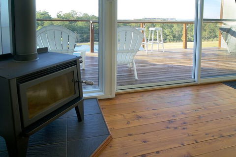 Wine Country Villas - Accommodation Gold Coast 3