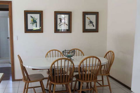 Australian Home Away At Doncaster Andersons Creek 2 - Accommodation Gold Coast 2