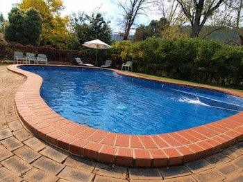 Bright Highland Valley Cottages - 1 Gold Coast 2