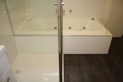 Merrimeet Cottages - 1 Gold Coast 3