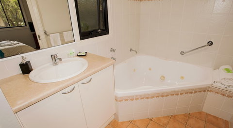 Goldfield Holiday Units - 1 Gold Coast 4