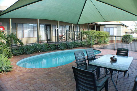 Lake Forbes Motel - Accommodation Gold Coast 3