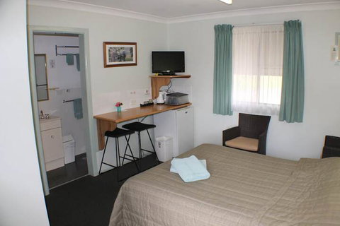 Lake Forbes Motel - Accommodation Gold Coast 5