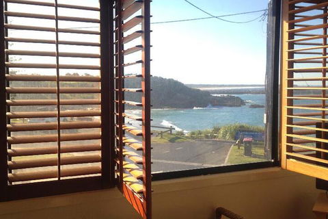 Surf Motel - Accommodation Gold Coast 2