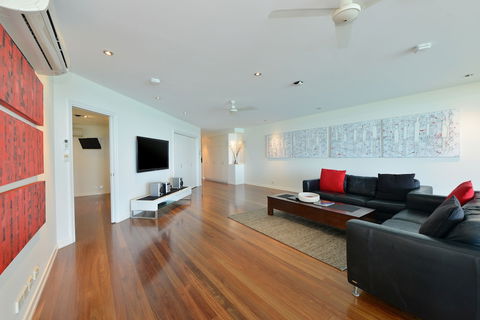 Bellevue At Trinity Beach - Accommodation Gold Coast 4