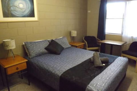 Sunbird Motel - Gold Coast 4U 7