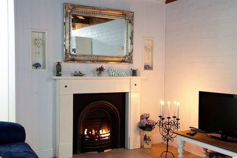 Homewood Cottages - Accommodation Gold Coast 7