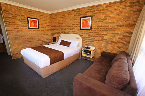 Garden City Motor Inn - Gold Coast 4U 5