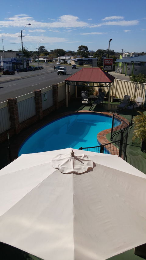 Crescent Motel - Accommodation Gold Coast 1
