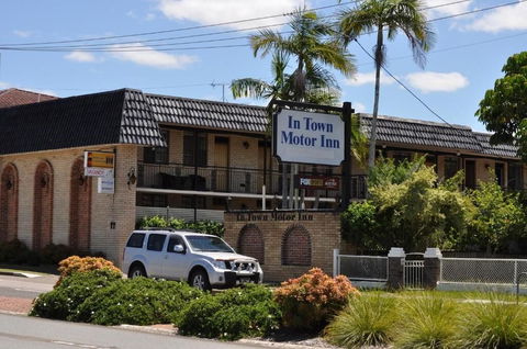 In Town Motor Inn - Accommodation Gold Coast 0