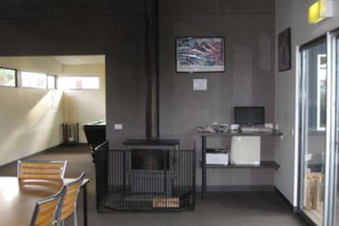 Swansea Backpackers - Accommodation Gold Coast 5