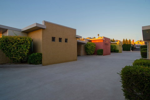 Portman House - 1 Gold Coast 2