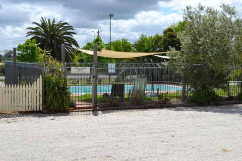 Rutherglen Motor Inn - Gold Coast 4U 2