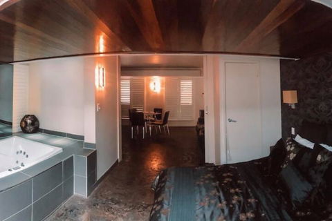Central Park Motel - Accommodation Gold Coast 4