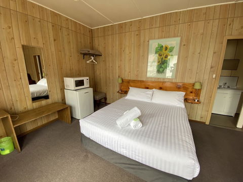 Mountain View Motel Queenstown - Gold Coast 4U 2