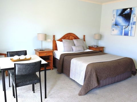 Melaleuca Motel - Accommodation Gold Coast 1