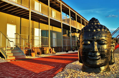 The Landing Port Hedland - Gold Coast 4U 3