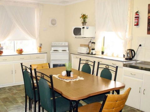 Squatters Cottage - Gold Coast 4U 6