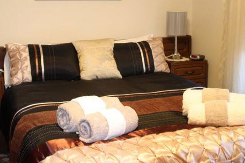 Sunset Retreat - Gold Coast 4U 6