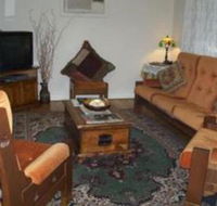 Cottage on Tottenham - Gold Coast 4U