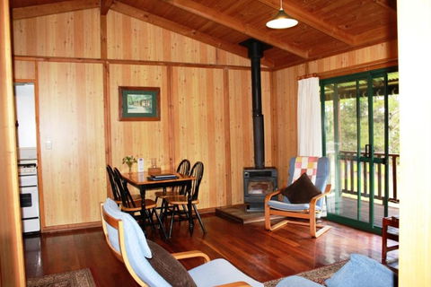 Hawke Brook Chalets - Accommodation Gold Coast 4