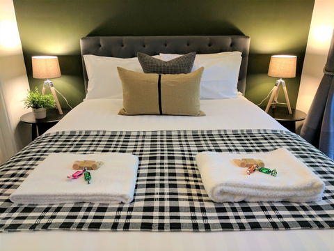 Annie Roe's Luxury Bed & Breakfast - Gold Coast 4U 4